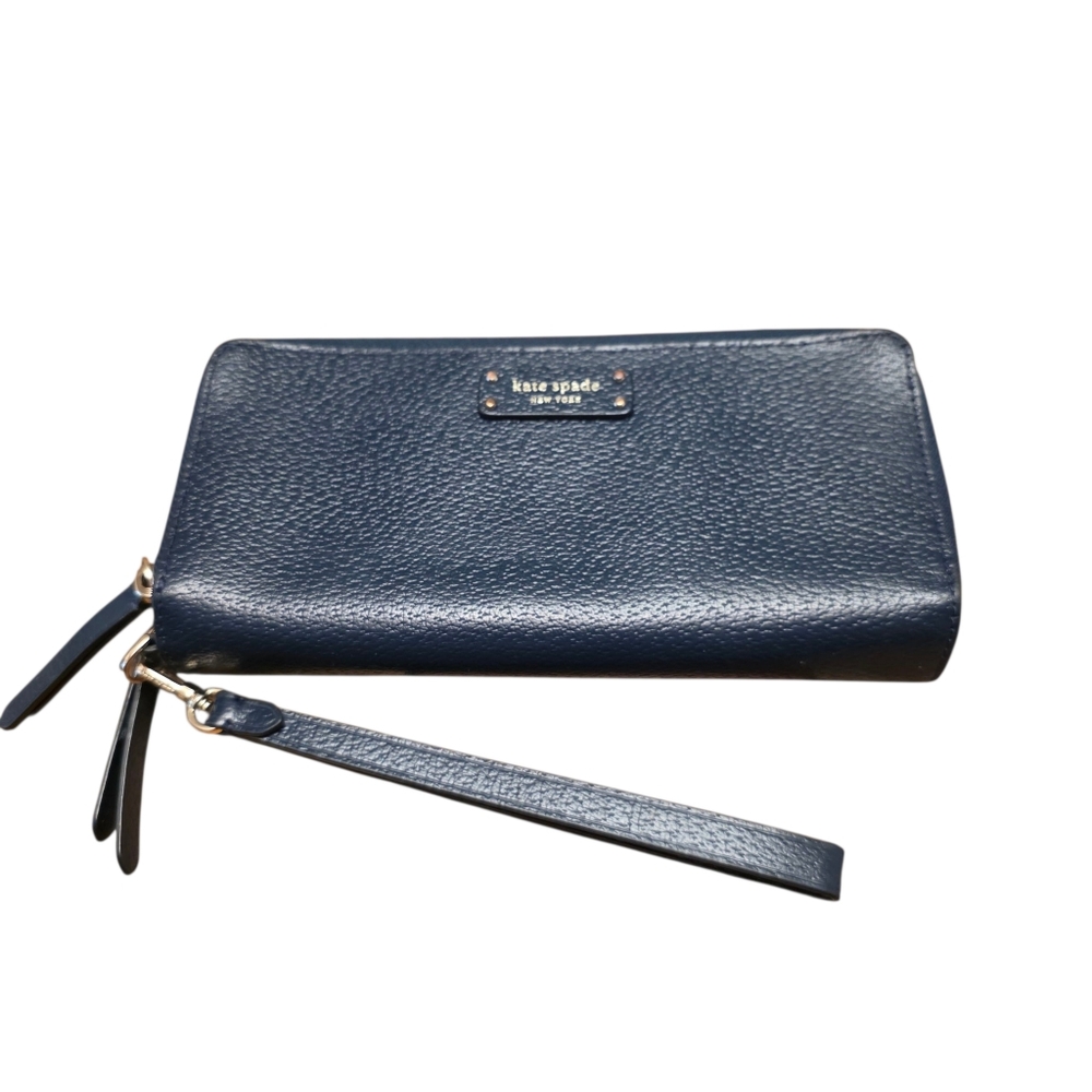 Kate Spade Navy Blue Staci Large Carryall Wristlet Wallet